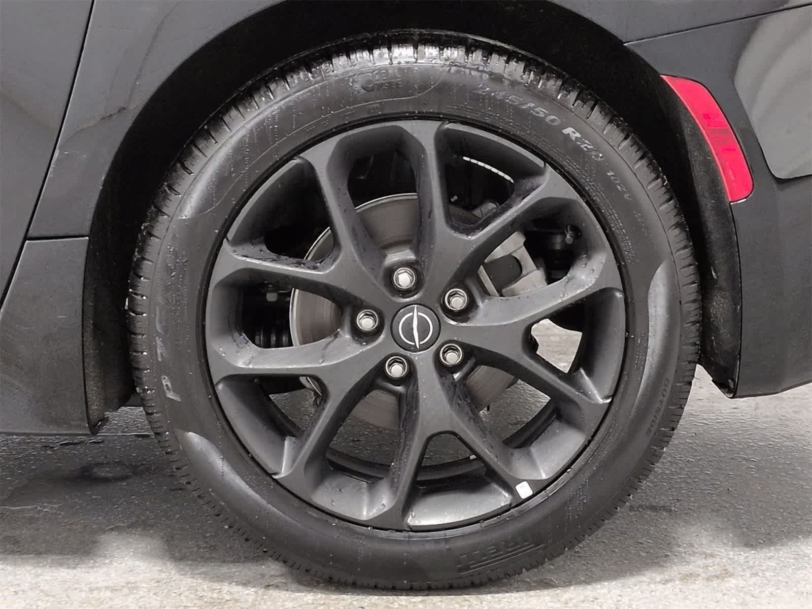 Thumbnail: 2025 Chrysler Pacifica - 14