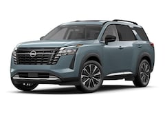 2026 Nissan Pathfinder Platinum SUV
