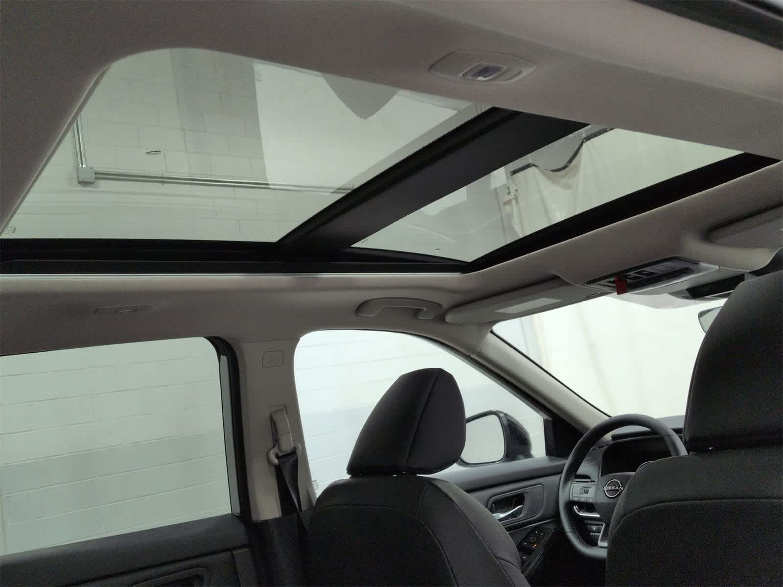 Thumbnail: 2026 Nissan Rogue - 23