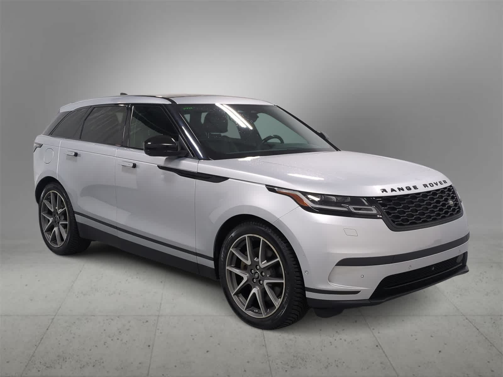 2021 Land Rover Range Rover Velar S photo 2