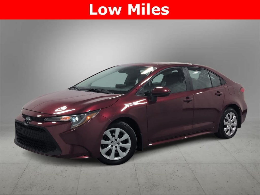 Used 2022 Toyota Corolla LE Sedan