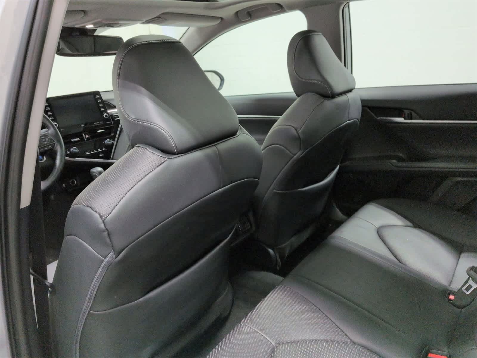 Thumbnail: 2023 Toyota Camry - 19