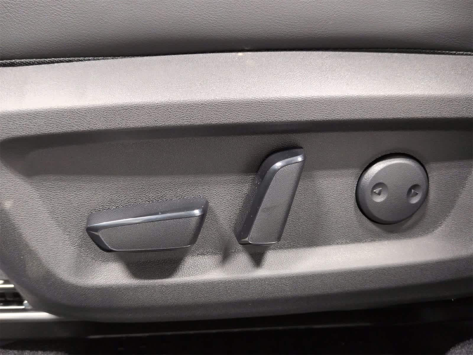 Thumbnail: 2026 Nissan Rogue - 18