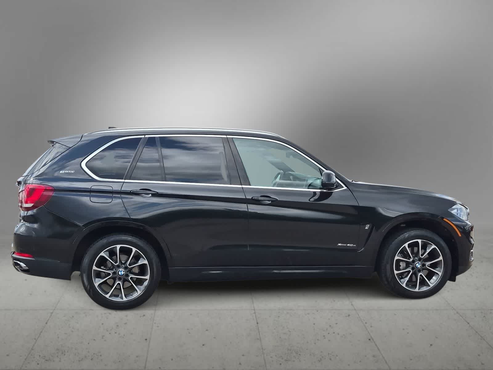 Thumbnail: 2017 BMW X5 - 9