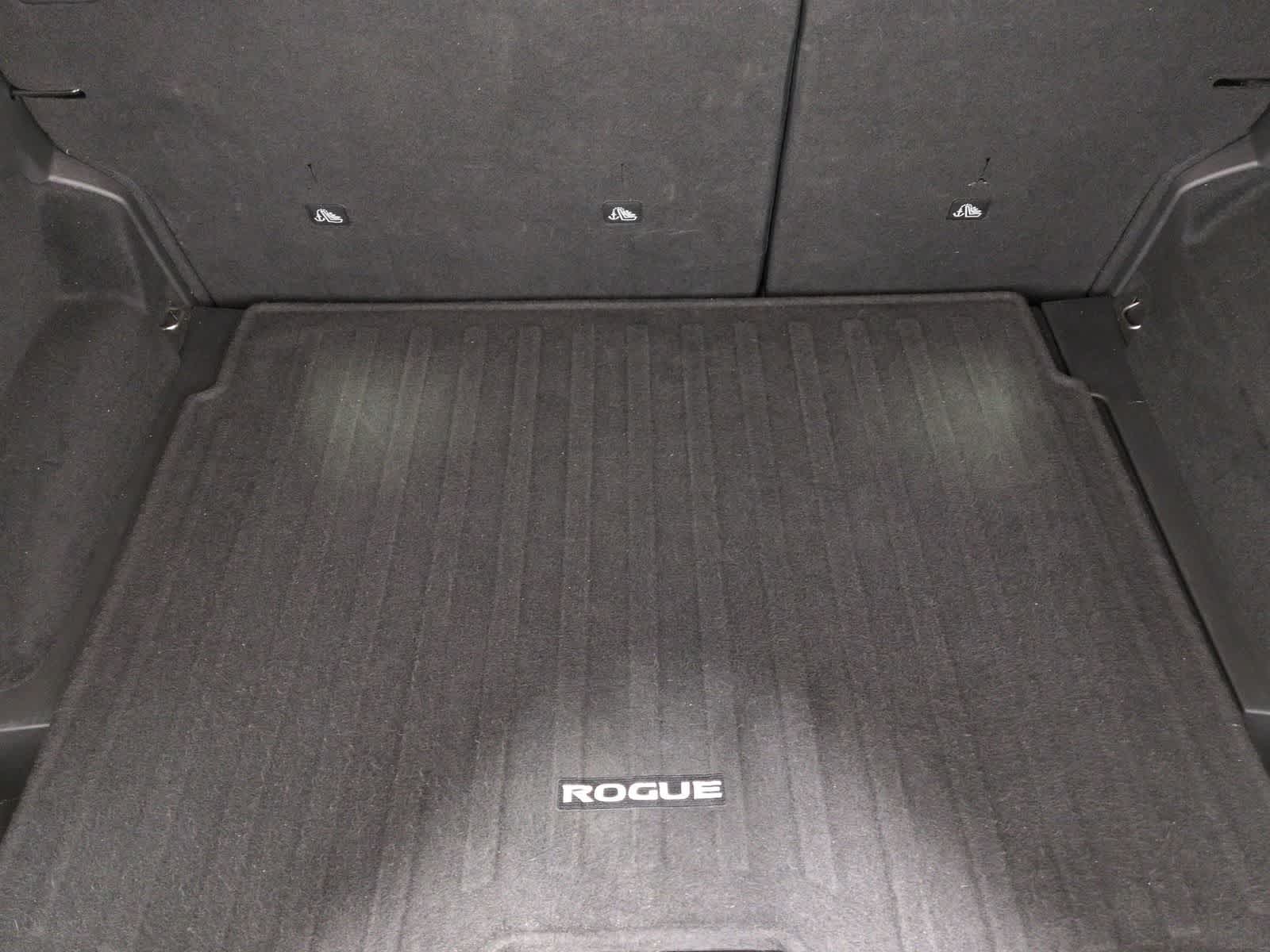 Thumbnail: 2023 Nissan Rogue - 33