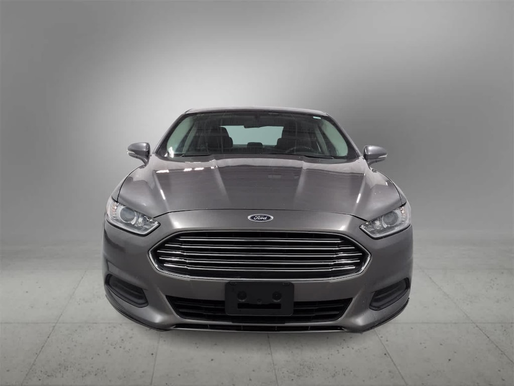 Used 2013 Ford Fusion SE Sedan