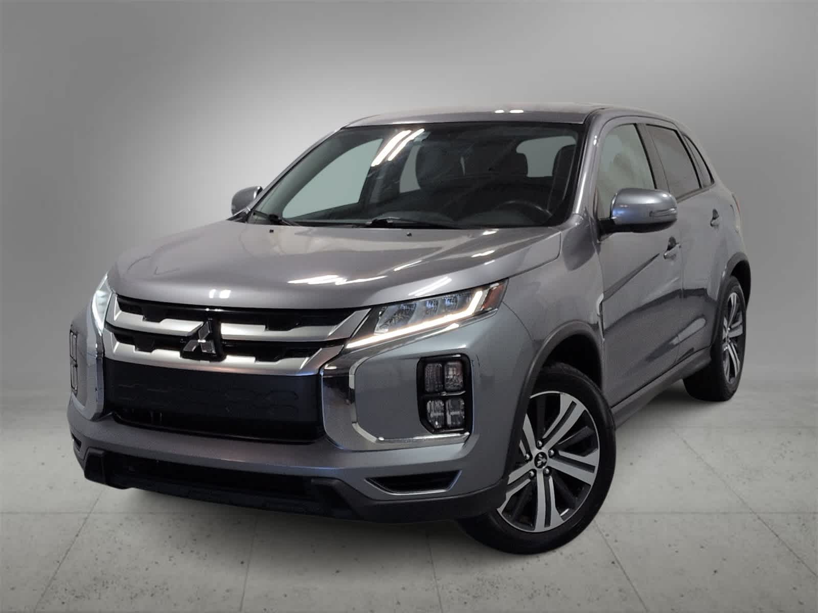 Thumbnail: 2020 Mitsubishi Outlander Sport - 1