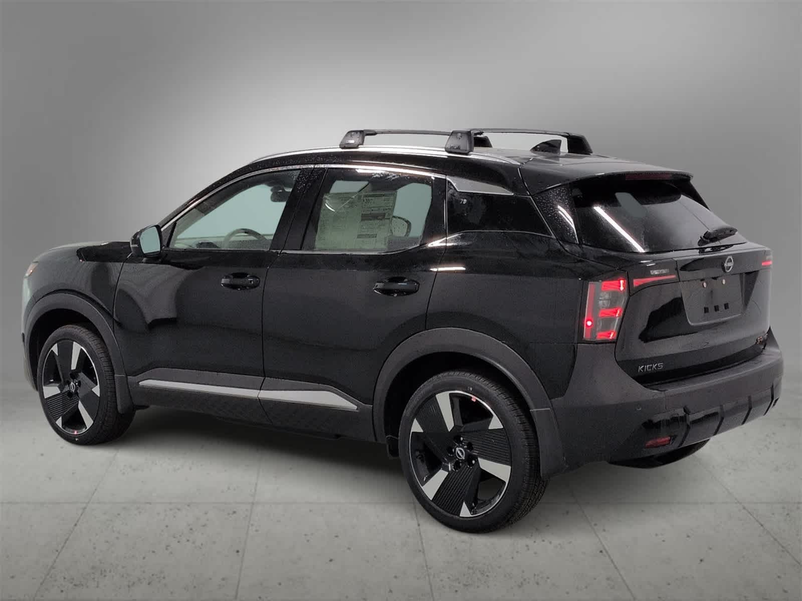 Thumbnail: 2025 Nissan Kicks - 6