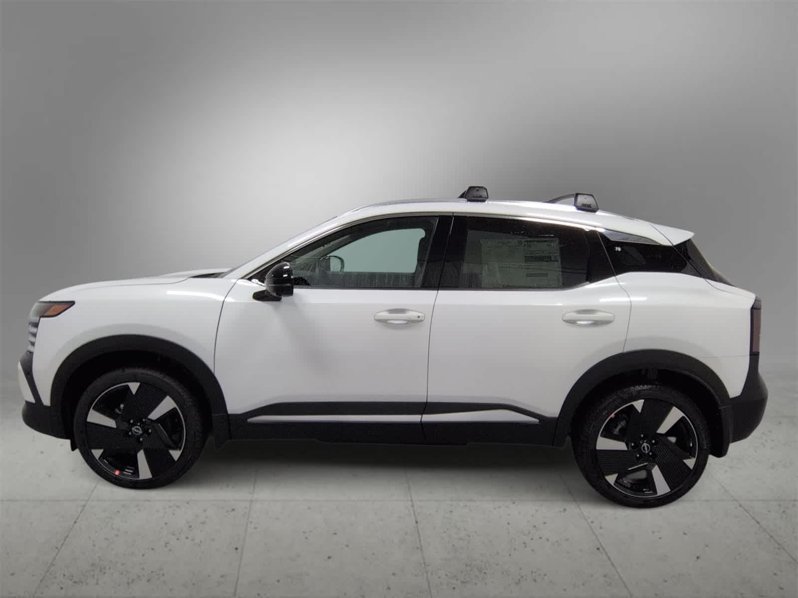Thumbnail: 2026 Nissan Kicks - 5