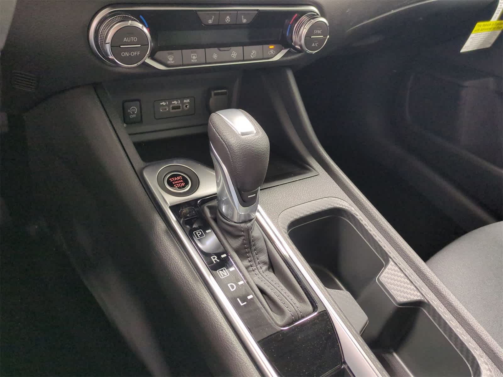 Thumbnail: 2025 Nissan Sentra - 31