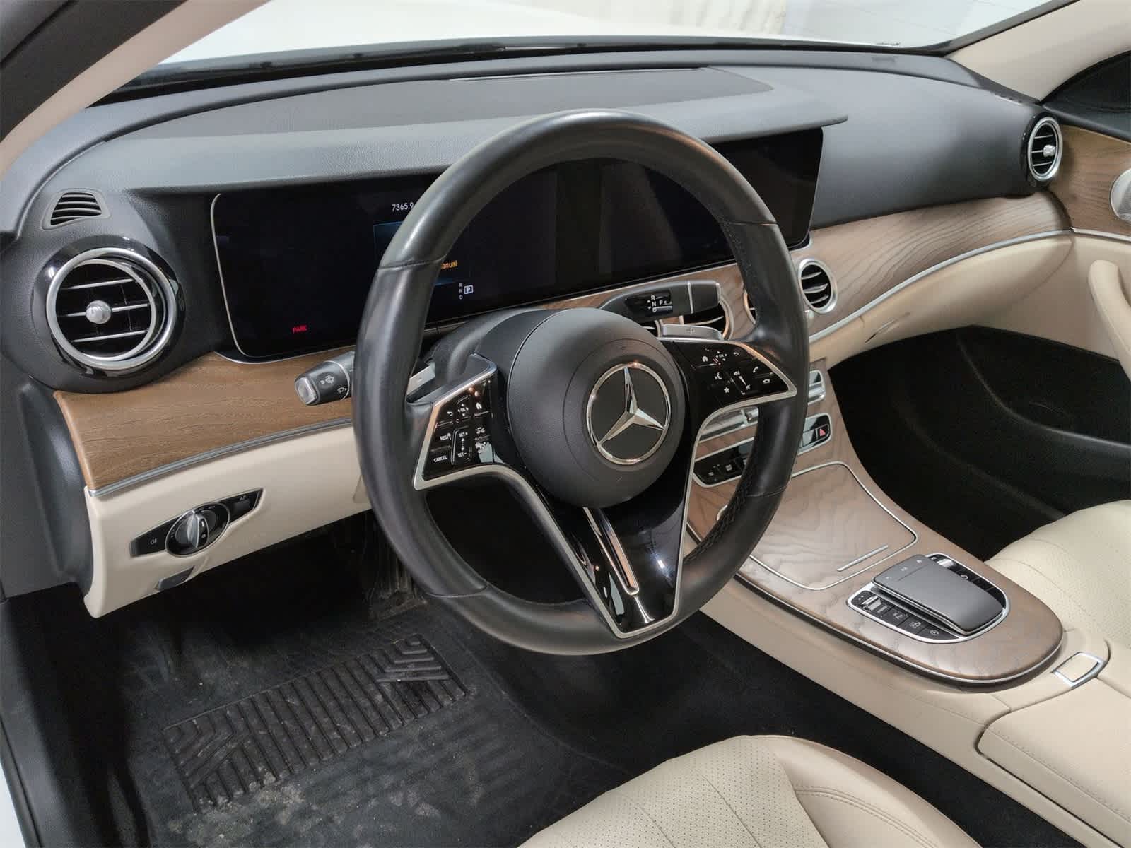 Thumbnail: 2021 Mercedes-Benz E-Class - 10