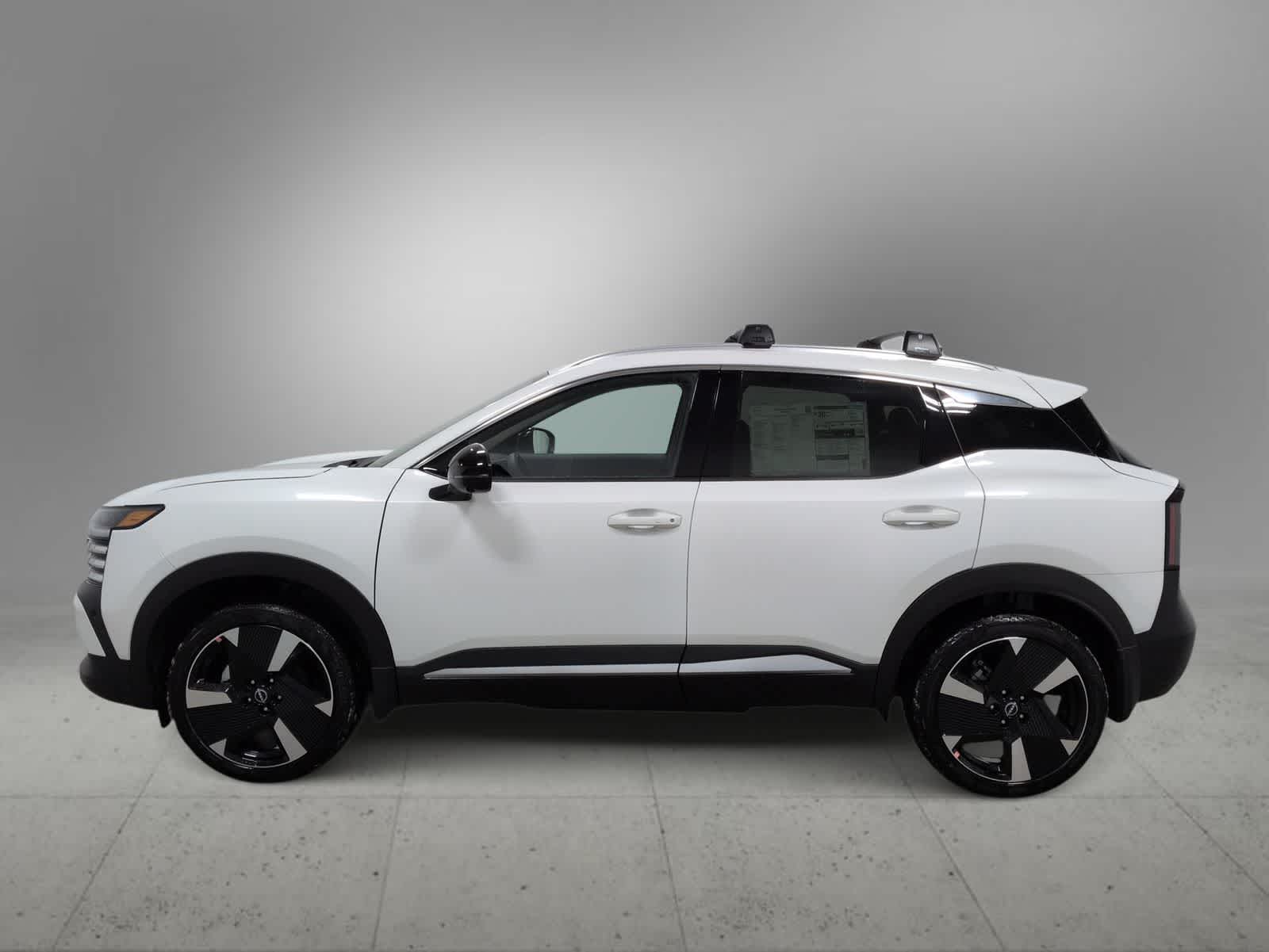 Thumbnail: 2026 Nissan Kicks - 5