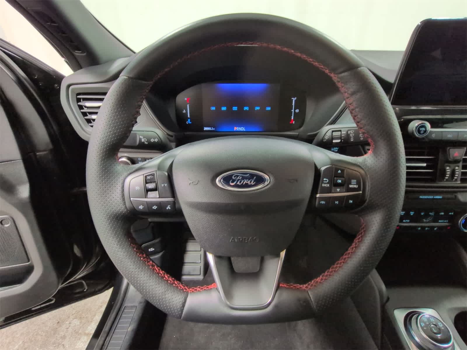 Thumbnail: 2025 Ford Escape - 23