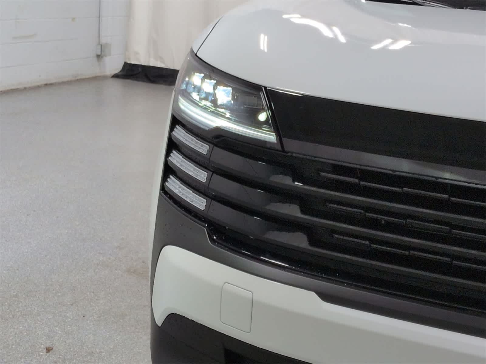 Thumbnail: 2026 Nissan Kicks - 11