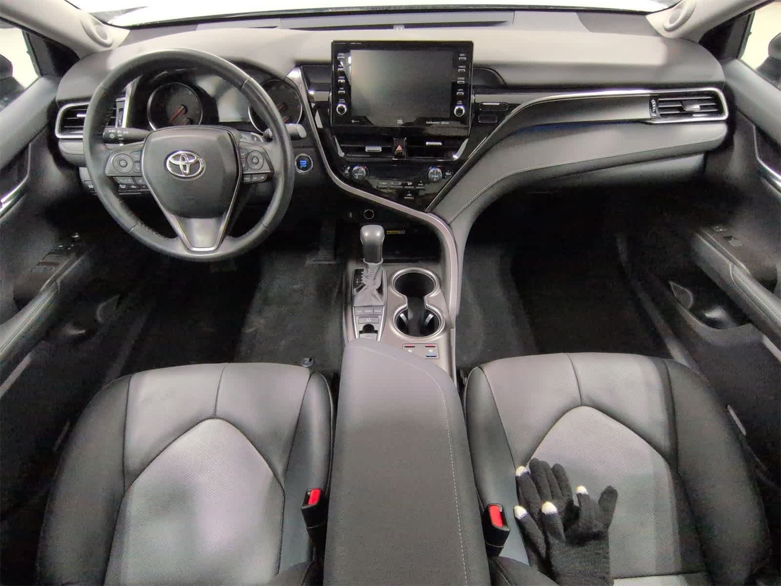 Thumbnail: 2023 Toyota Camry - 16