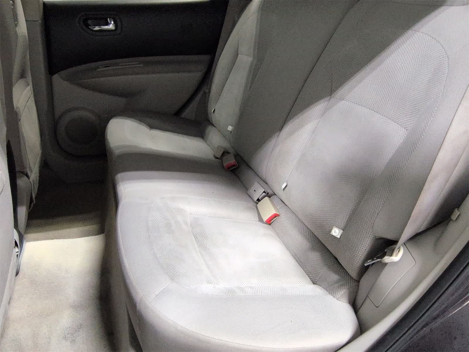 Thumbnail: 2014 Nissan Rogue - 20