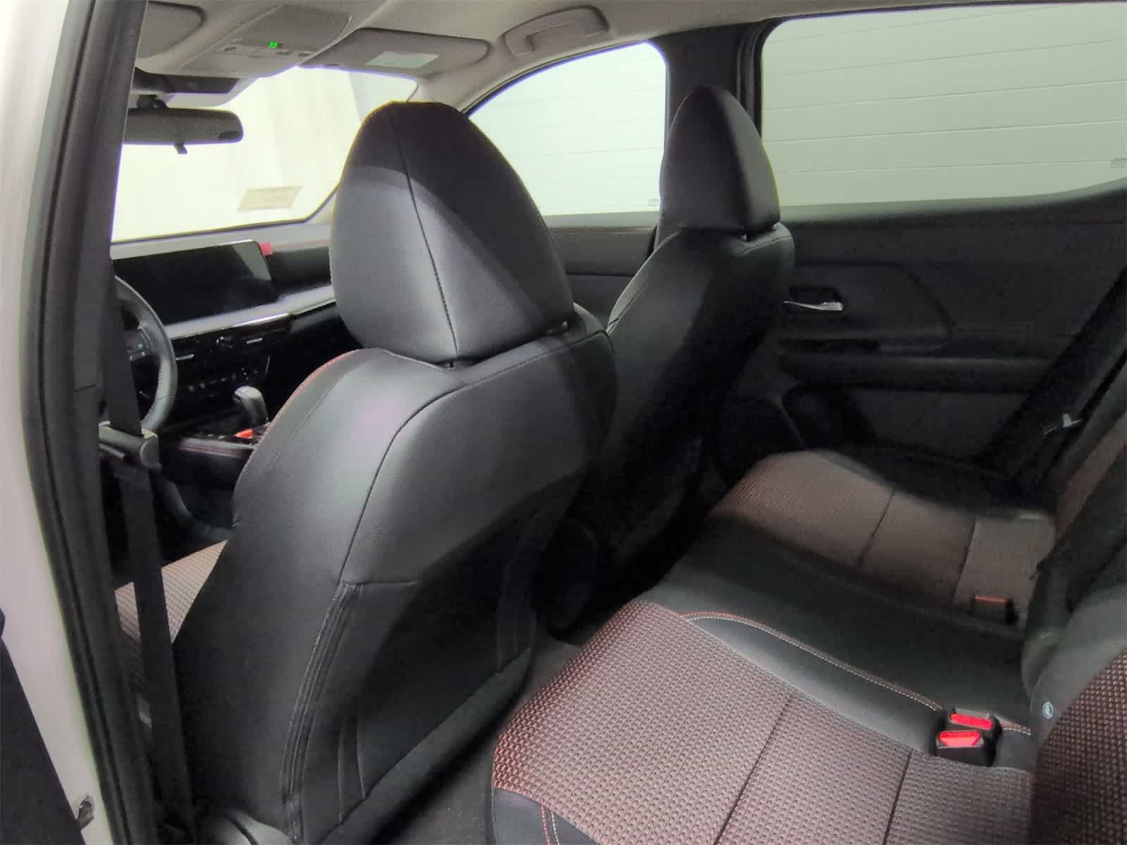 Thumbnail: 2026 Nissan Kicks - 19