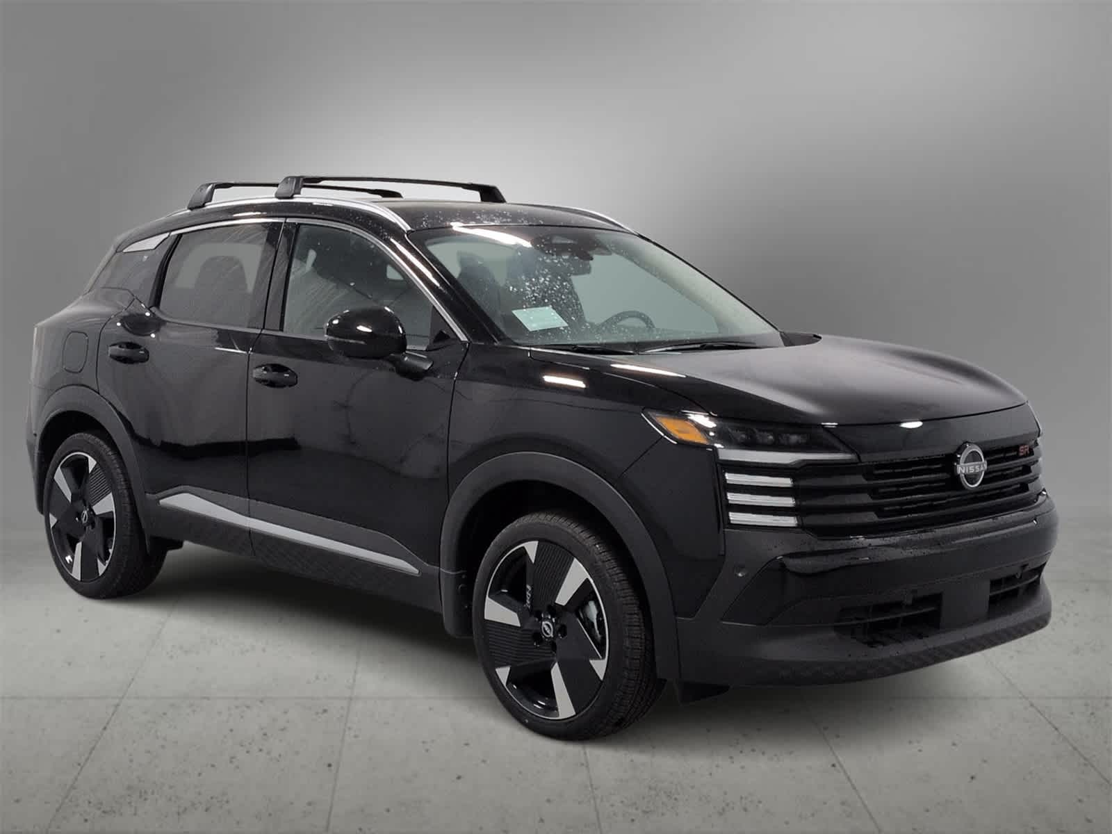 Thumbnail: 2025 Nissan Kicks - 2