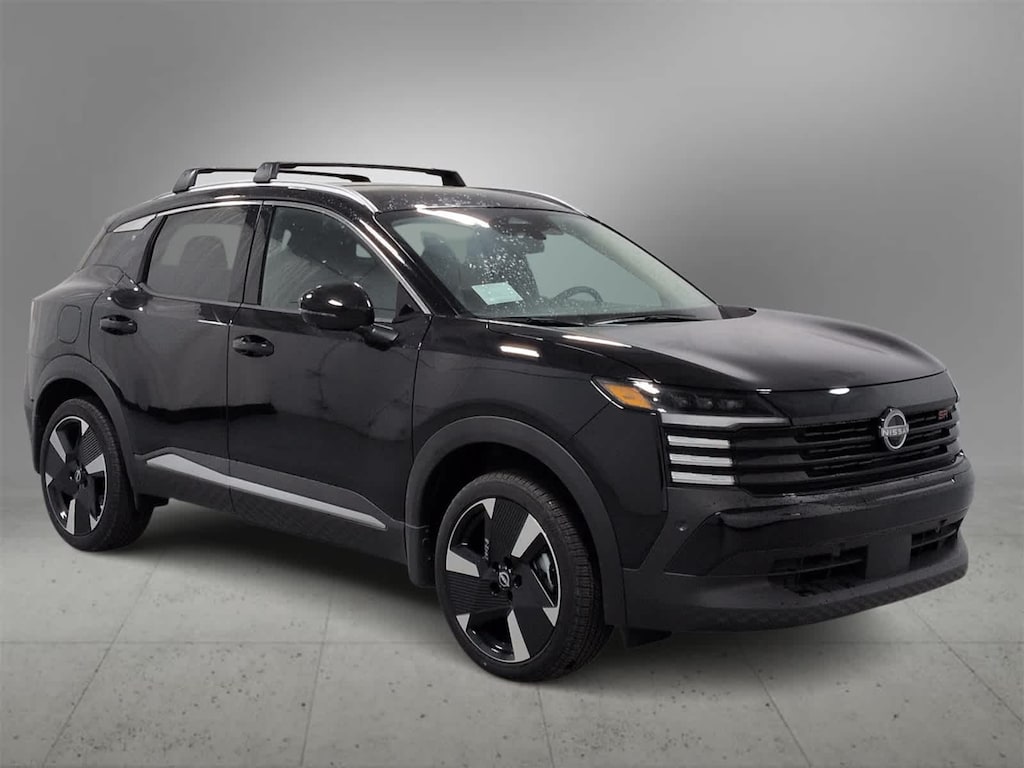 New 2025 Nissan Kicks SR SUV