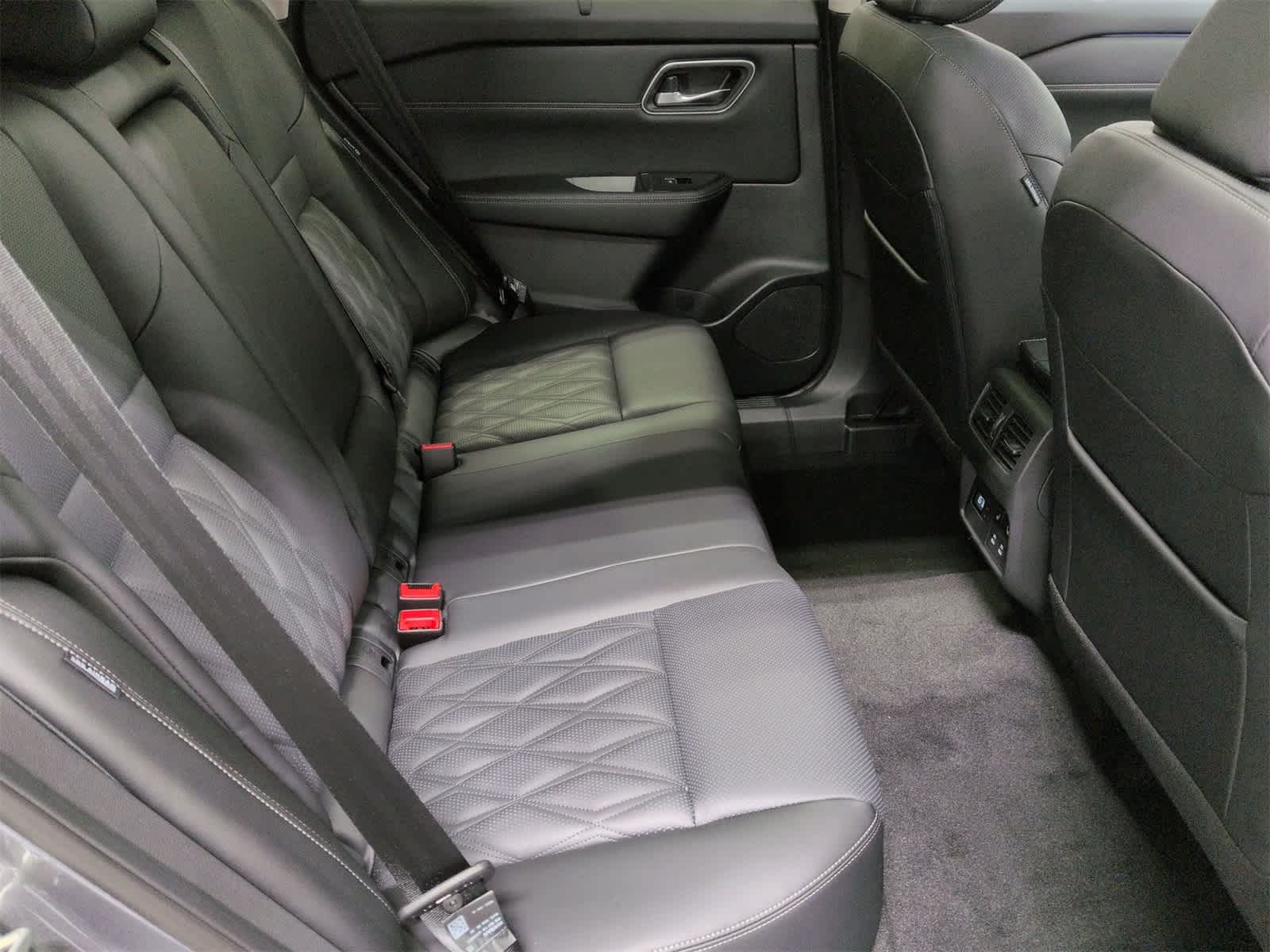 Thumbnail: 2026 Nissan Rogue - 21