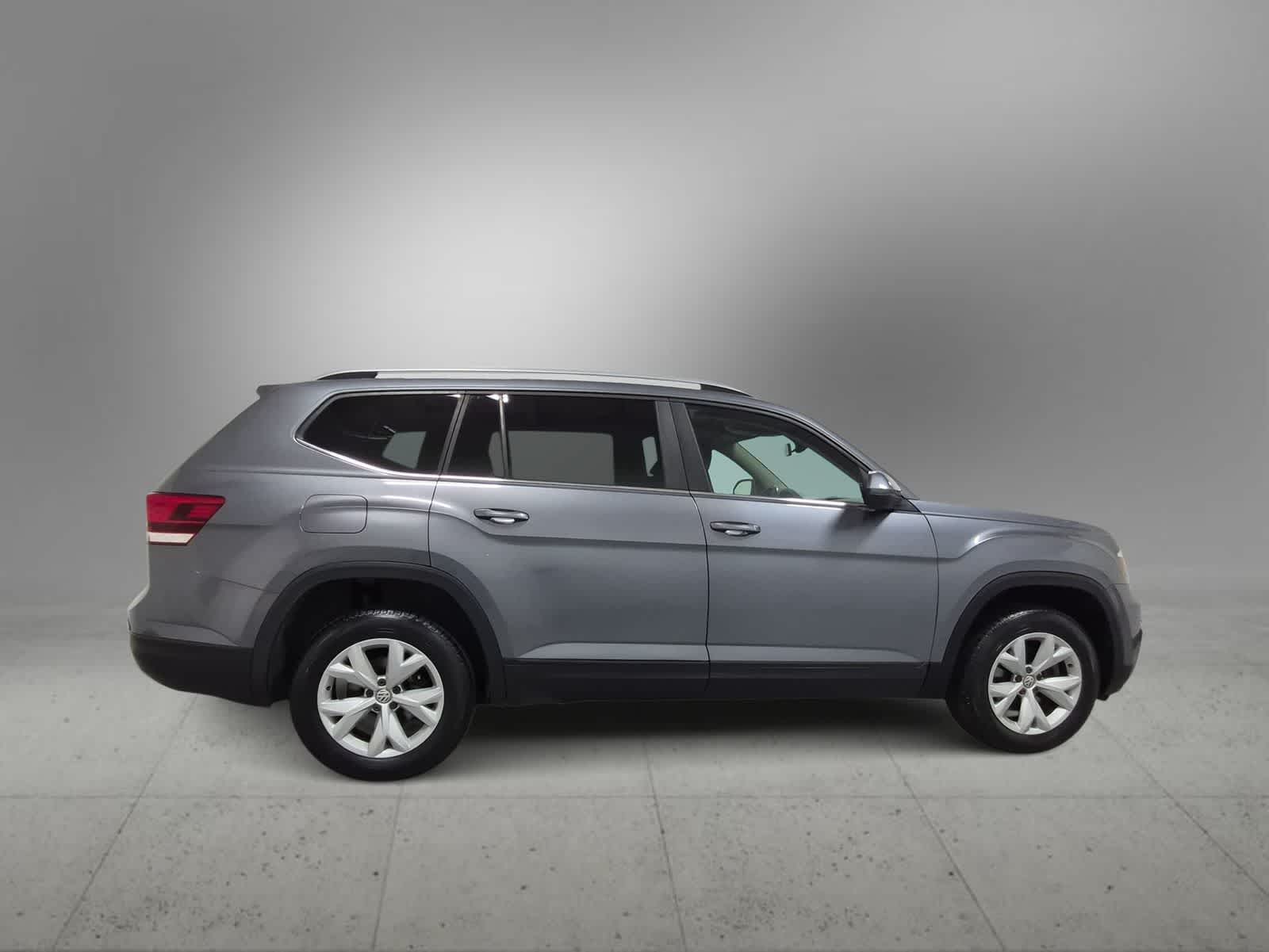 Thumbnail: 2019 Volkswagen Atlas - 9