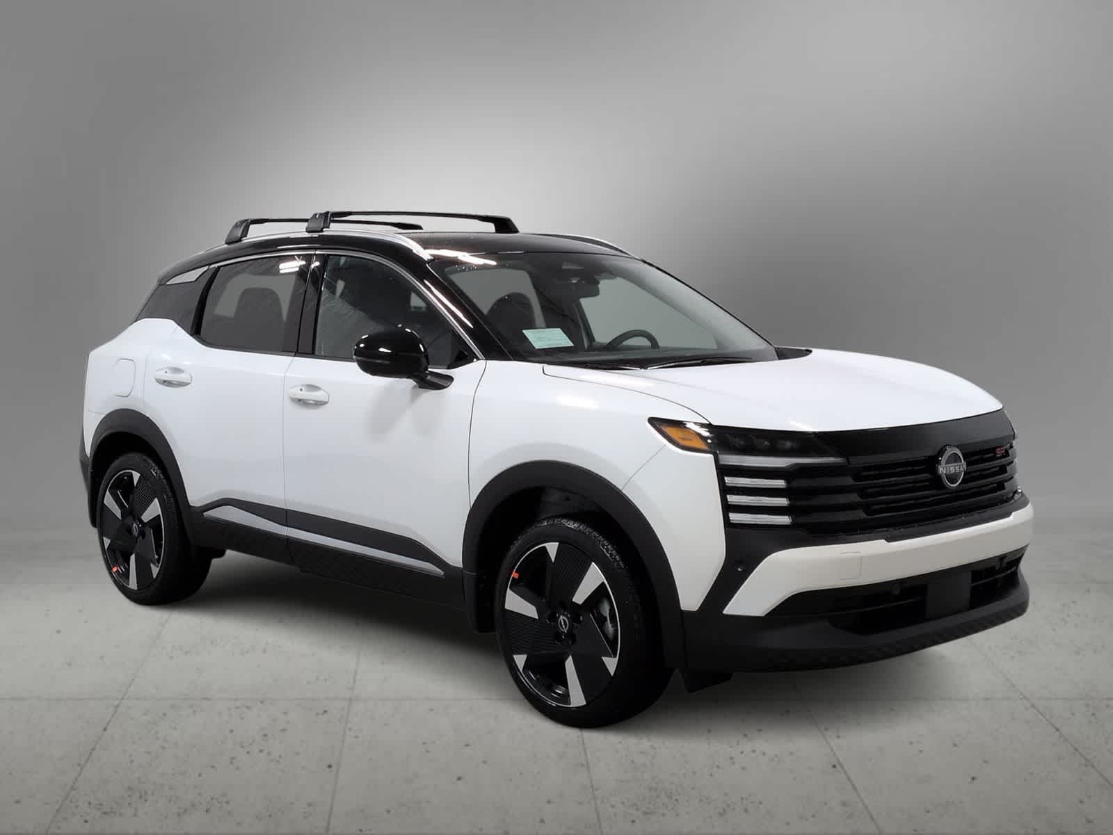 Thumbnail: 2026 Nissan Kicks - 2