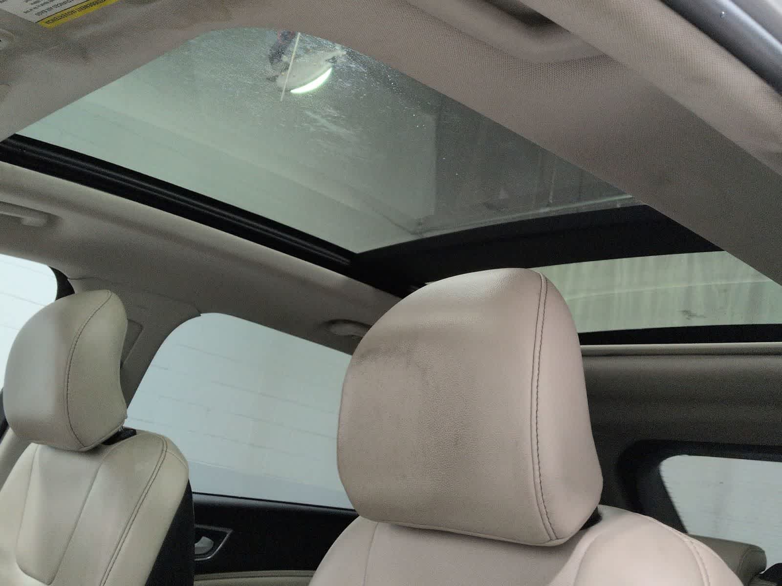 Thumbnail: 2017 Ford Edge - 19