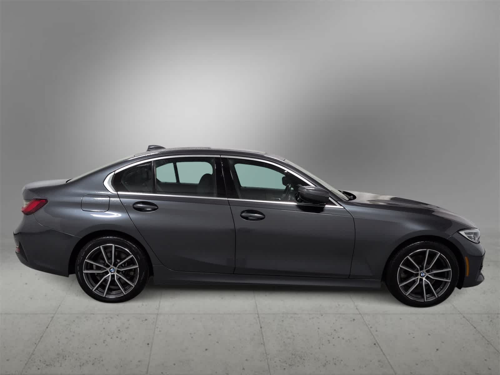 Thumbnail: 2020 BMW 3 Series - 9