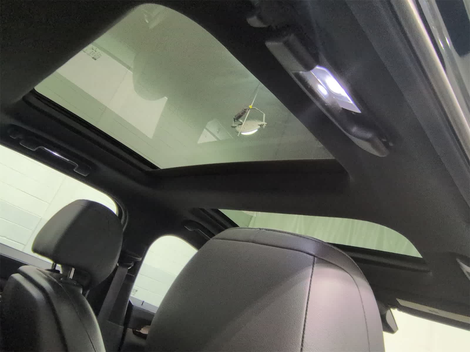 Thumbnail: 2017 Cadillac CT6 - 23