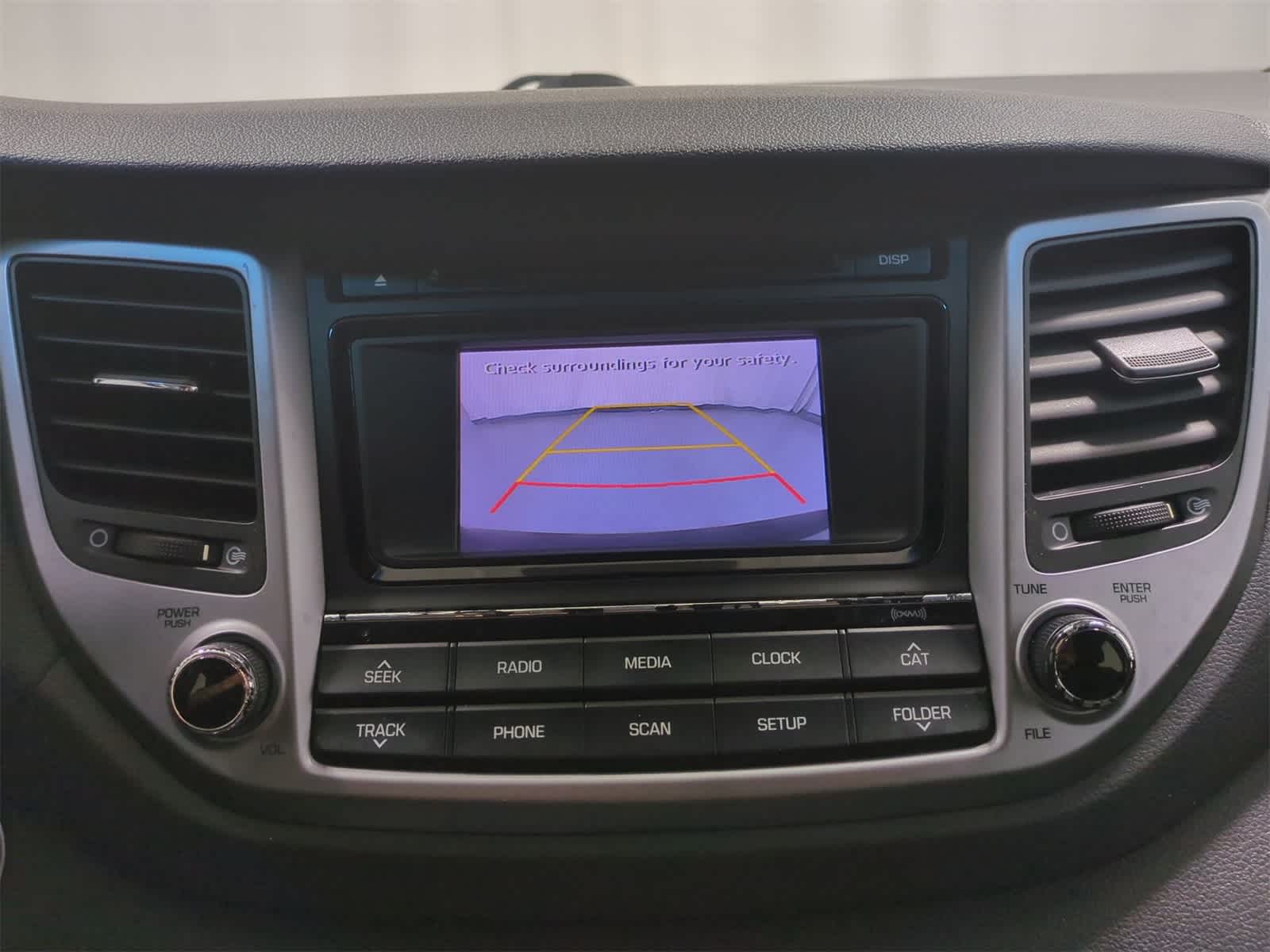 Thumbnail: 2016 Hyundai Tucson - 29