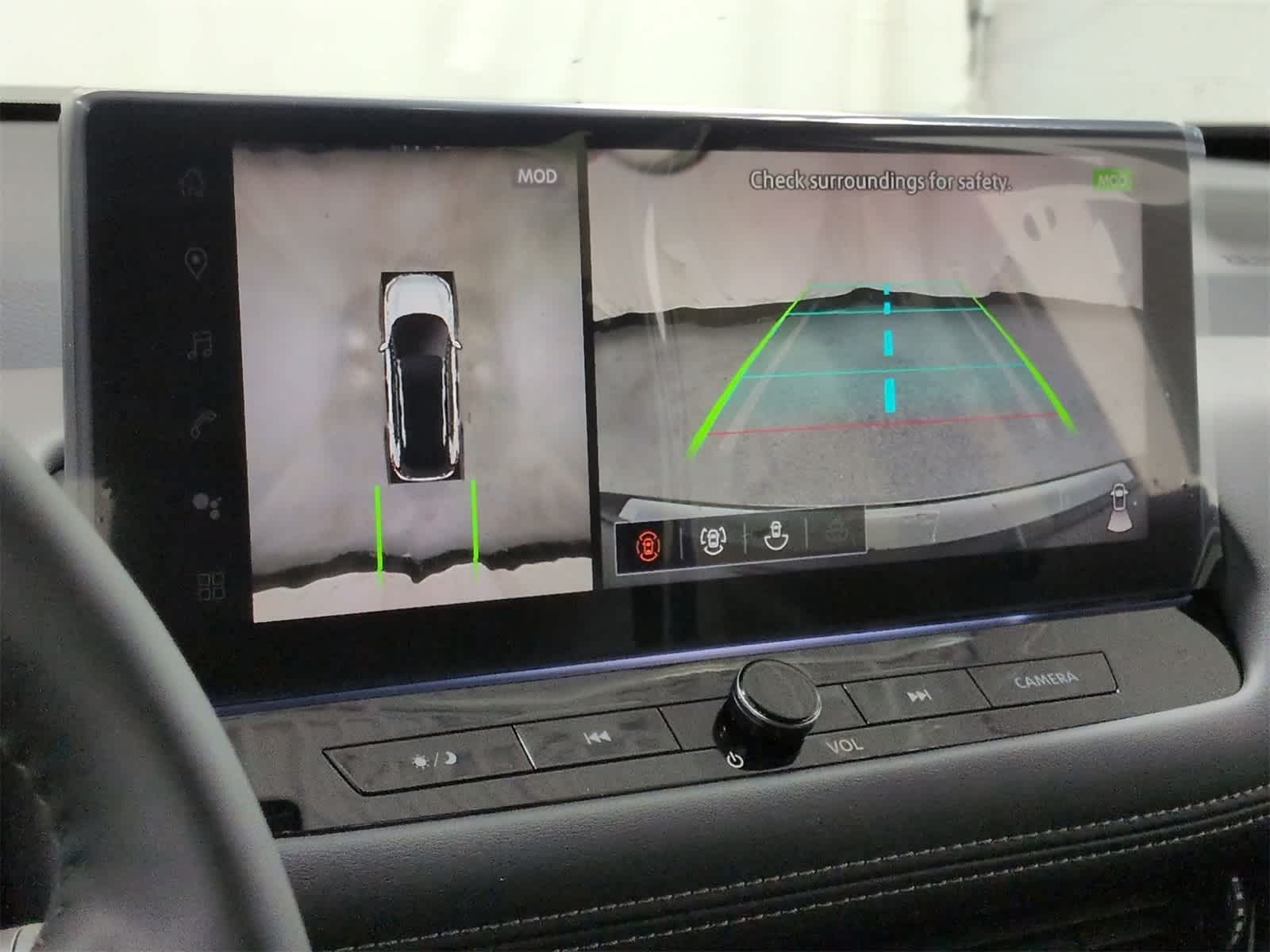 Thumbnail: 2026 Nissan Rogue - 32