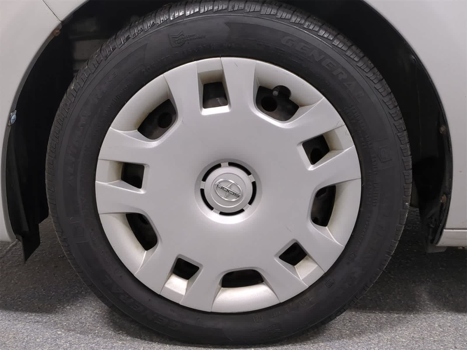 Thumbnail: 2011 Scion xB - 14
