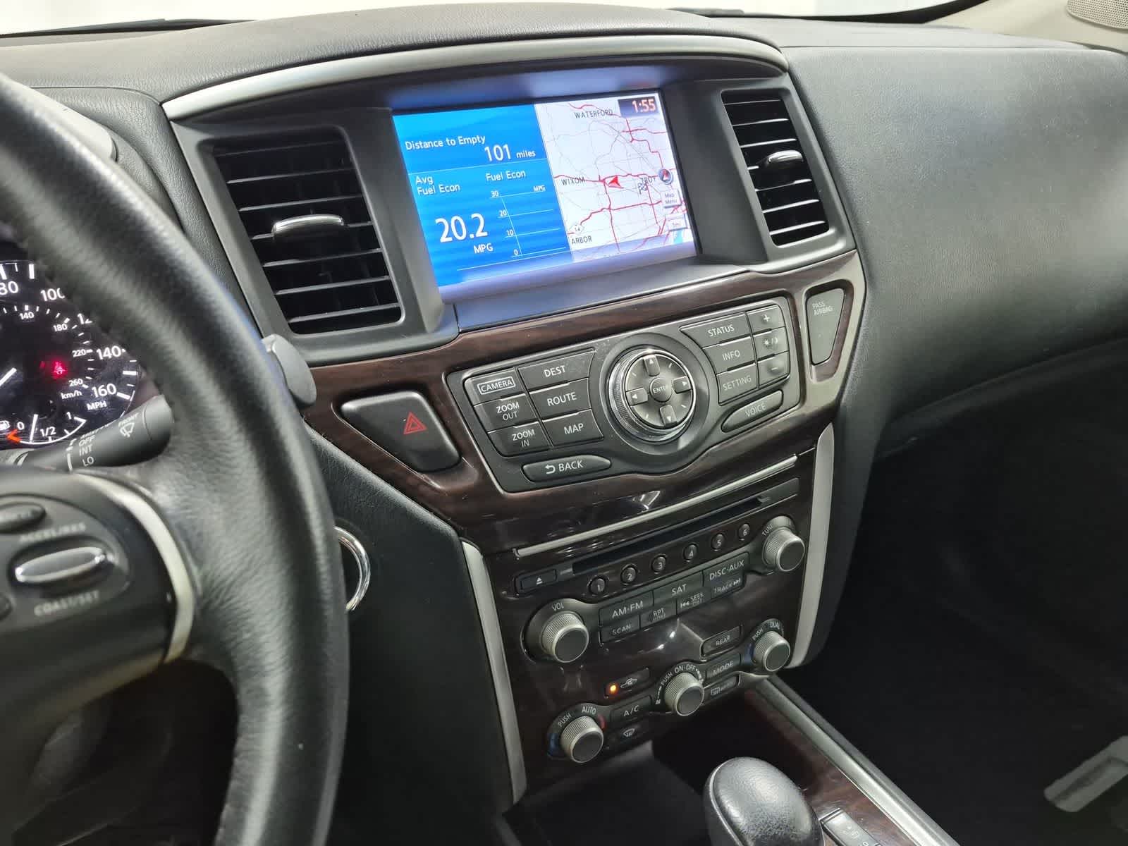 Thumbnail: 2015 Nissan Pathfinder - 34