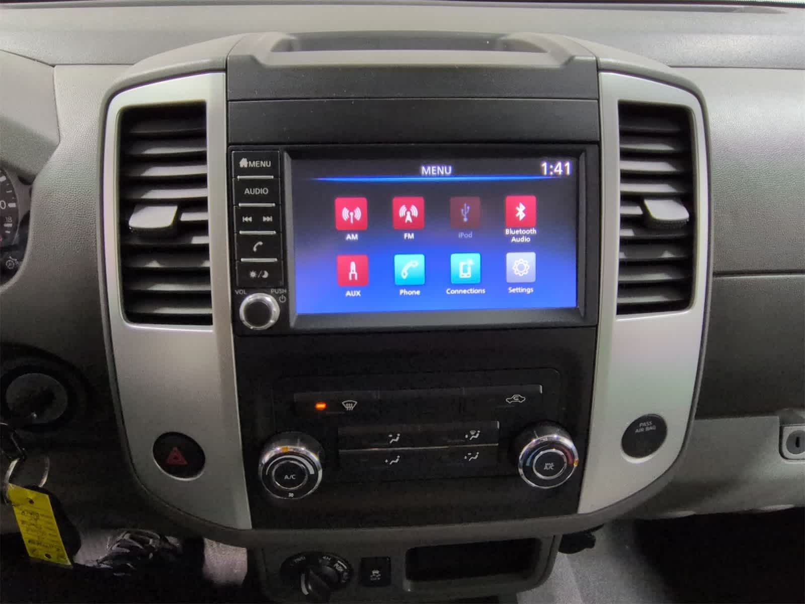 Thumbnail: 2019 Nissan Frontier - 28