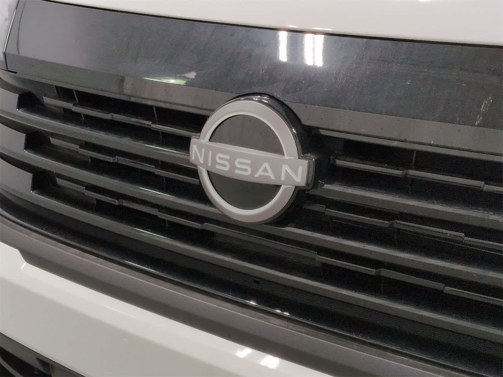 Thumbnail: 2025 Nissan Kicks - 13