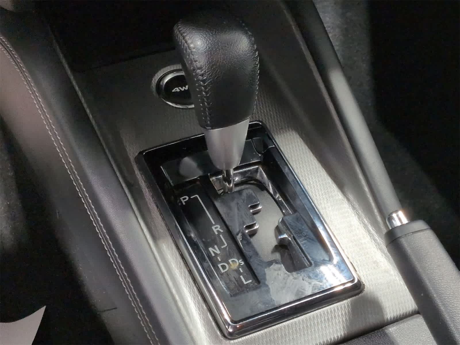 Thumbnail: 2020 Mitsubishi Outlander Sport - 32