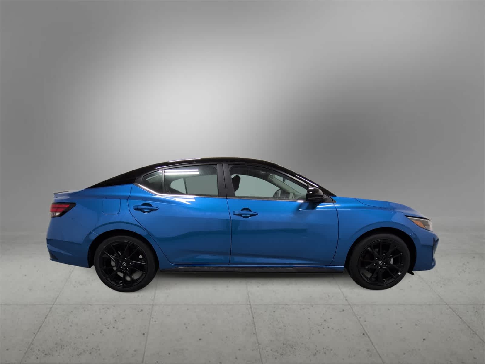 Thumbnail: 2025 Nissan Sentra - 9