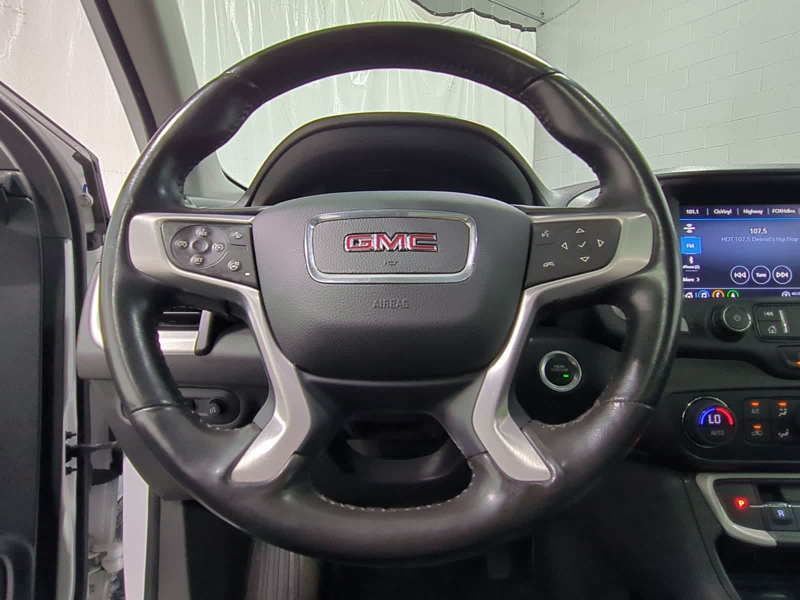 Thumbnail: 2022 GMC Terrain - 25