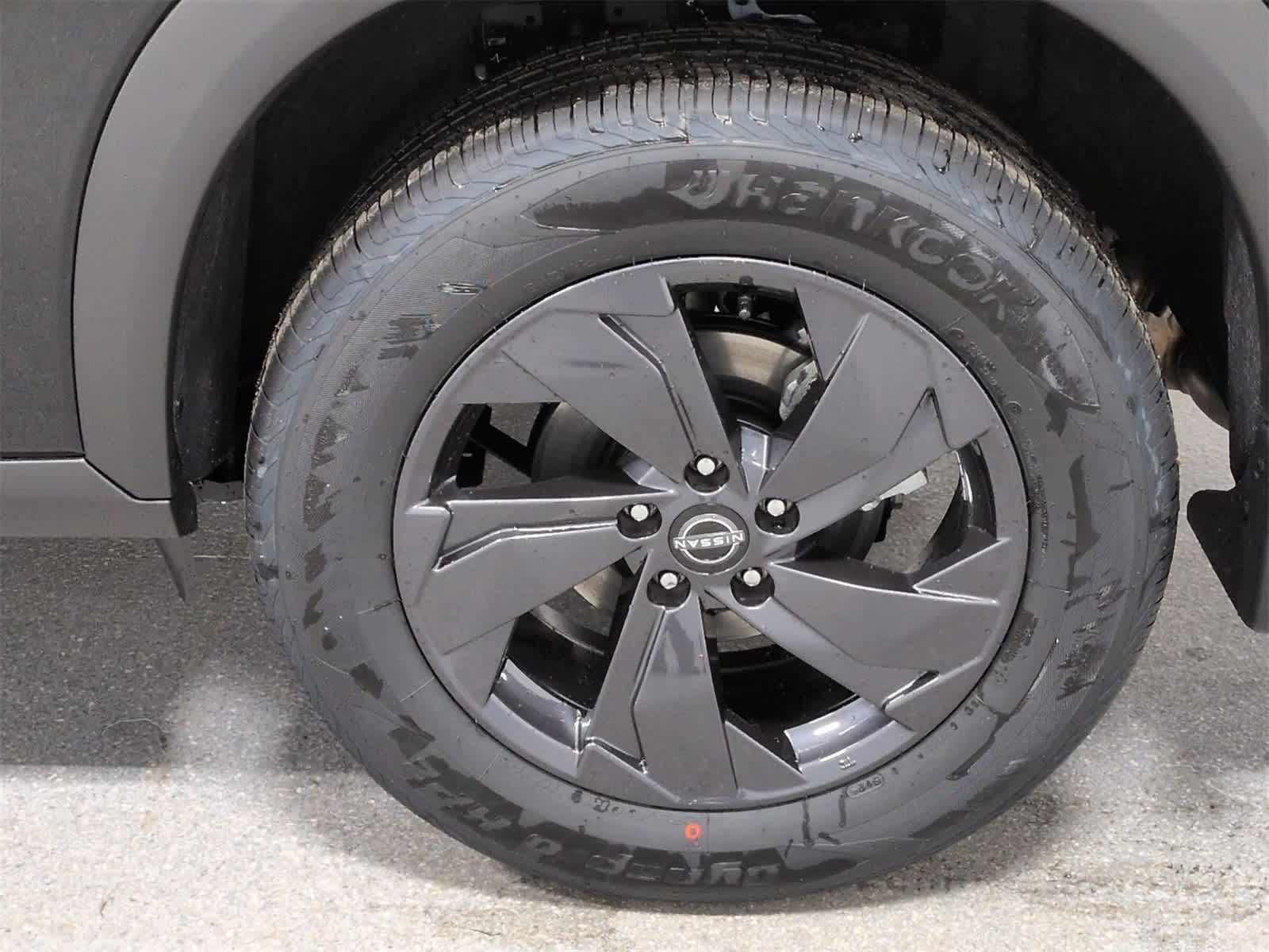 Thumbnail: 2026 Nissan Rogue - 14