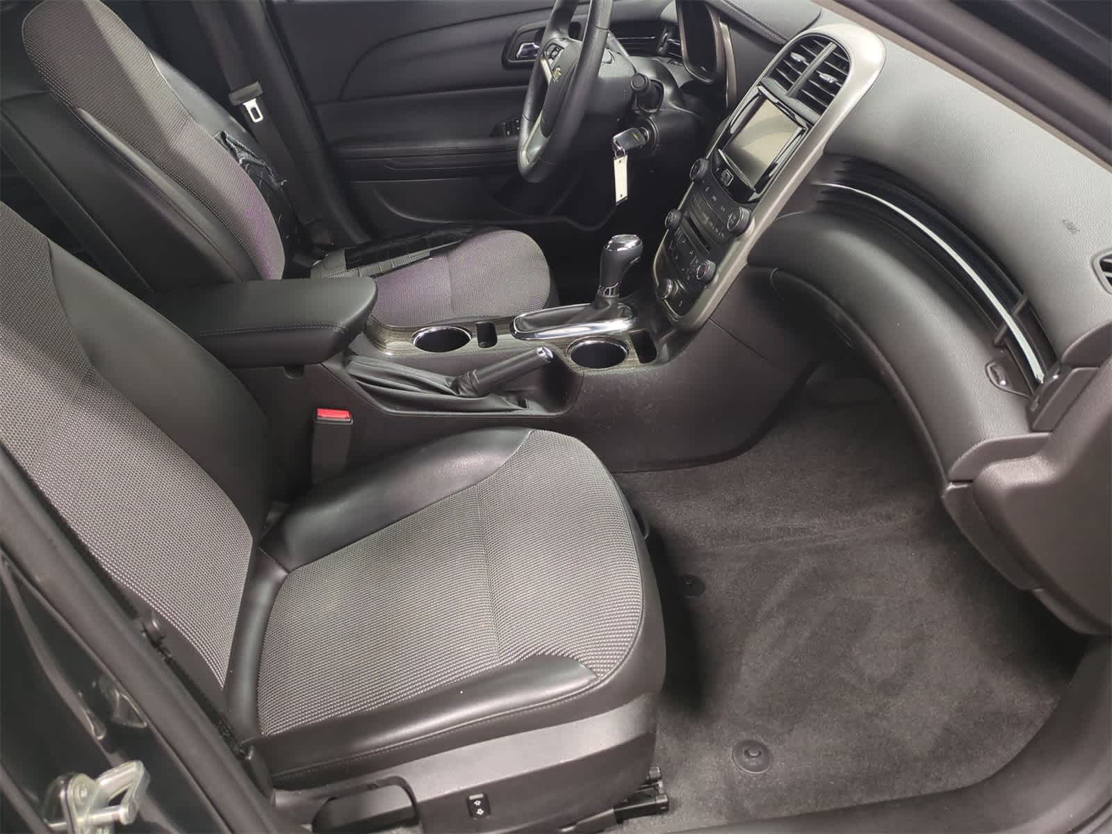 Thumbnail: 2014 Chevrolet Malibu - 20
