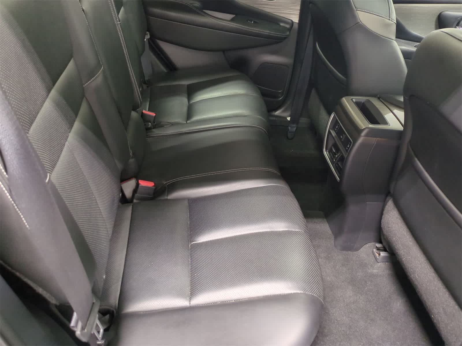 Thumbnail: 2016 Nissan Murano - 22