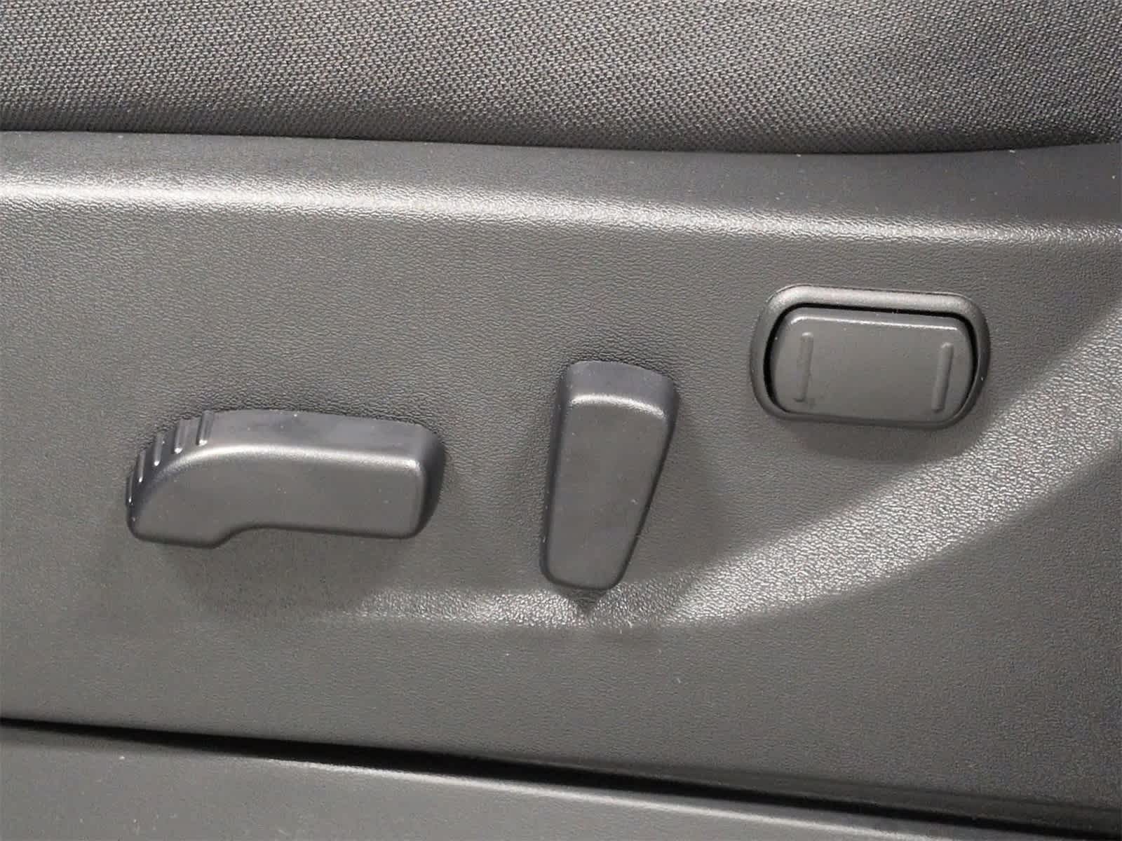 Thumbnail: 2026 Nissan Frontier - 18