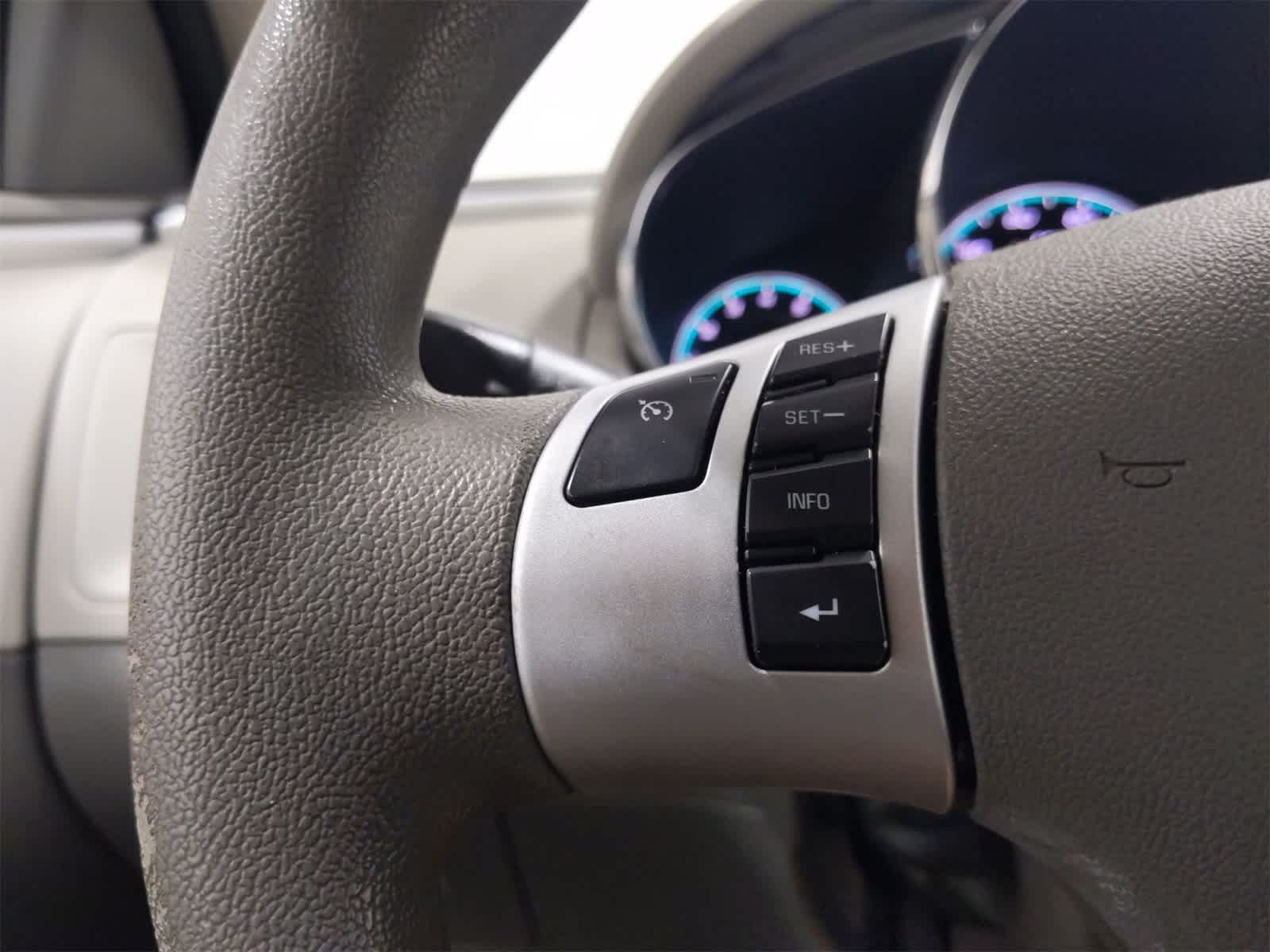 Thumbnail: 2011 Chevrolet Malibu - 22