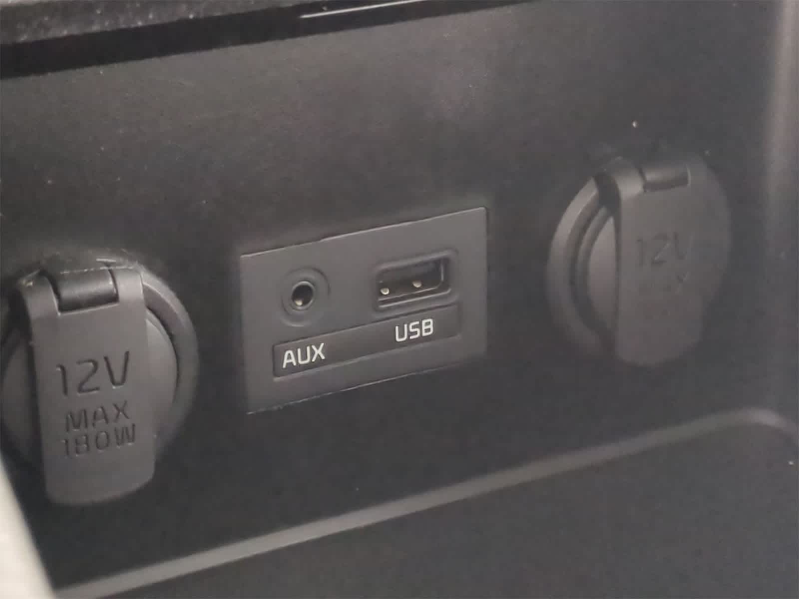 Thumbnail: 2015 Kia Forte - 29