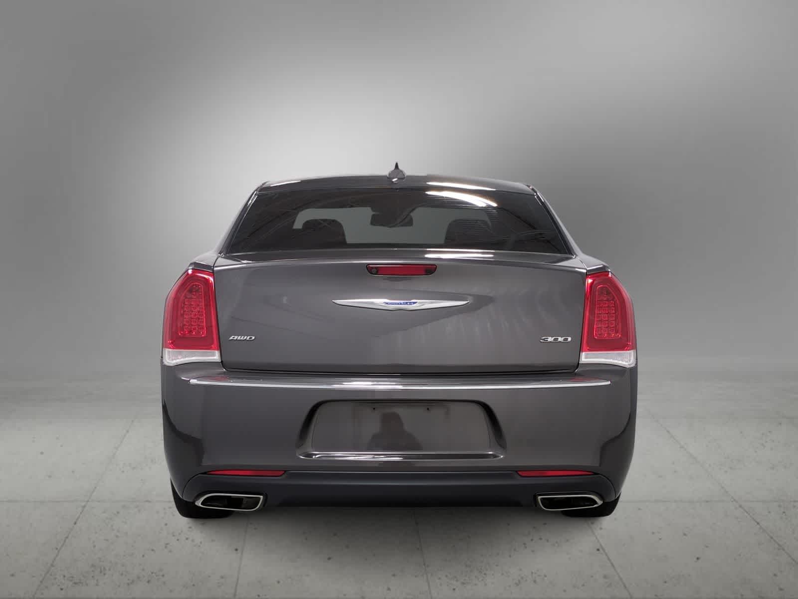 Thumbnail: 2022 Chrysler 300 - 7