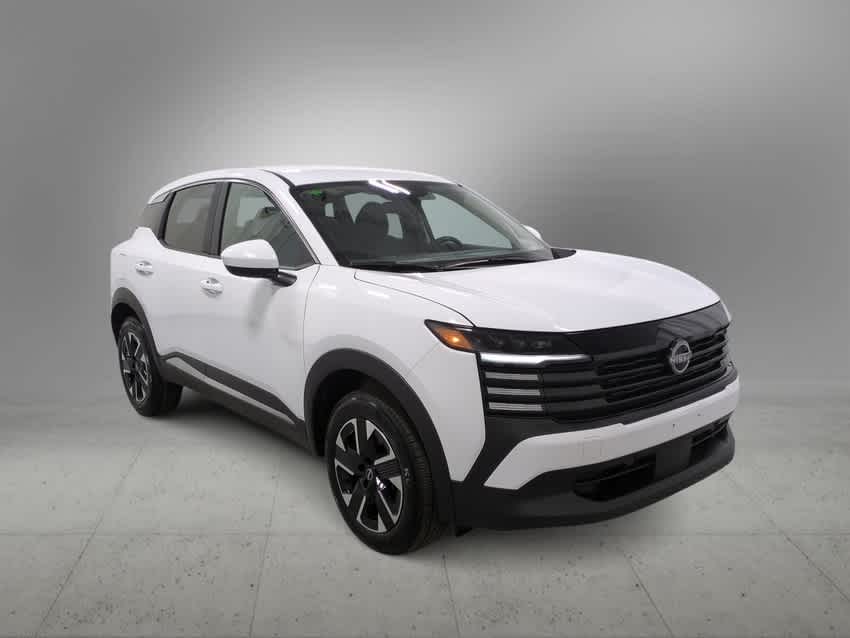 Used 2025 Nissan Kicks SV AWD with VIN 3N8AP6CB1SL327145 for sale in Farmington, MI