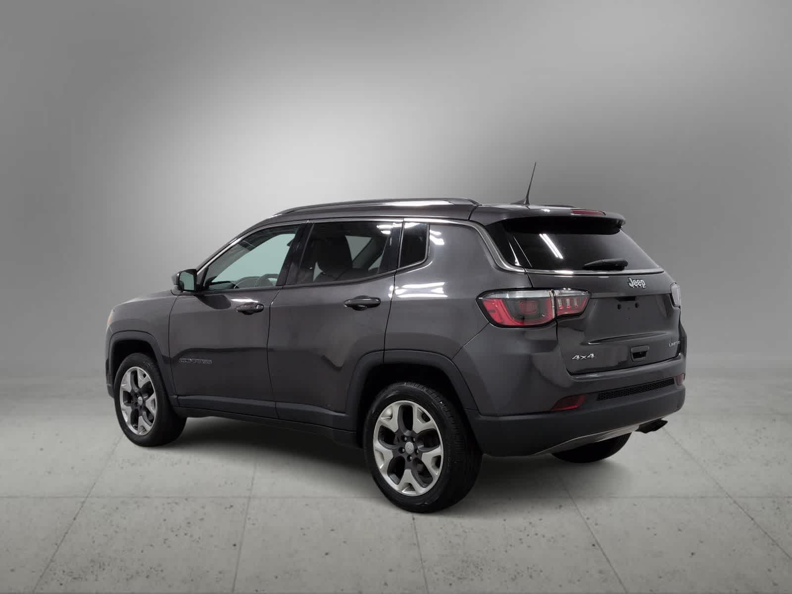 Thumbnail: 2020 Jeep Compass - 6