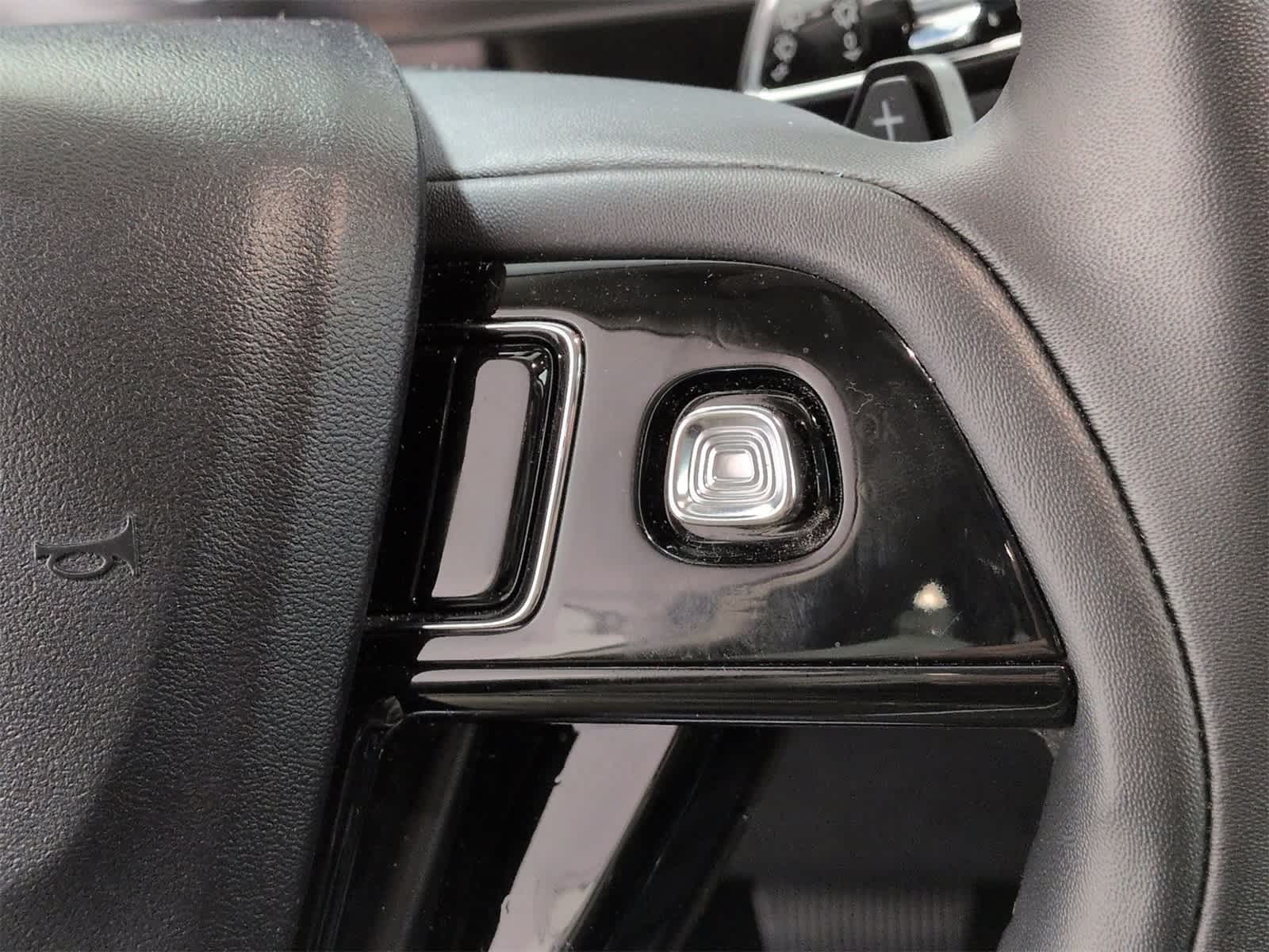 Thumbnail: 2023 Lincoln Corsair - 17