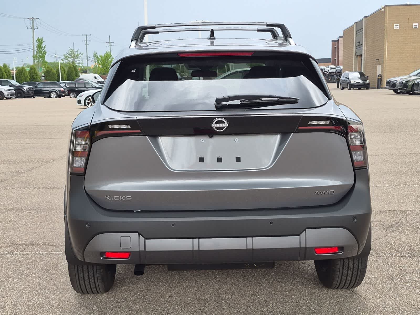 Thumbnail: 2026 Nissan Kicks - 13