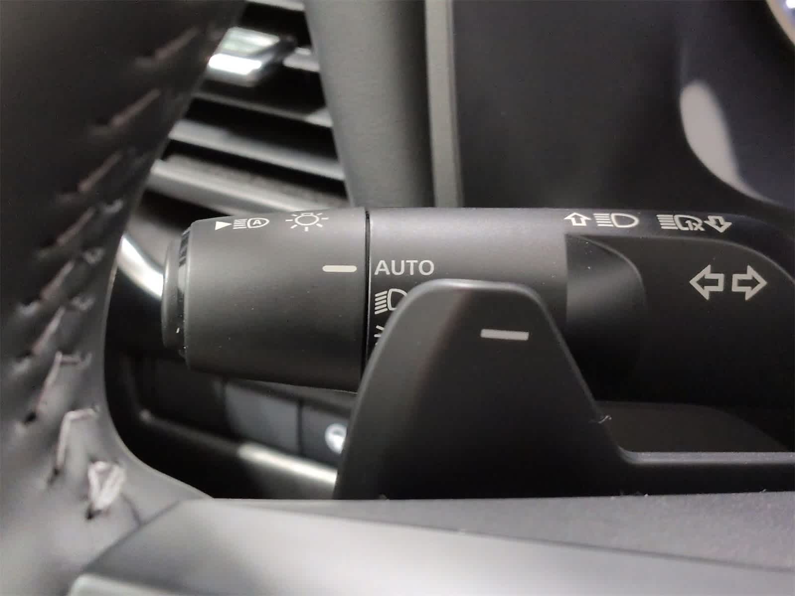 Thumbnail: 2026 Nissan Rogue - 28